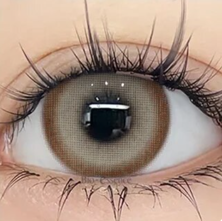 YOUPLUSの高発色カラコンは、日本でも人気の海外カラコンブランド。鮮やかな発色で瞳を大きく美しく見せ、コスパ良しで毎日のメイクに最適。ナチュラル系からハーフ系まで幅広く選べるYOUPLUSの高発色カラコンは、海外カラコンを探す日本ユーザーにおすすめです。