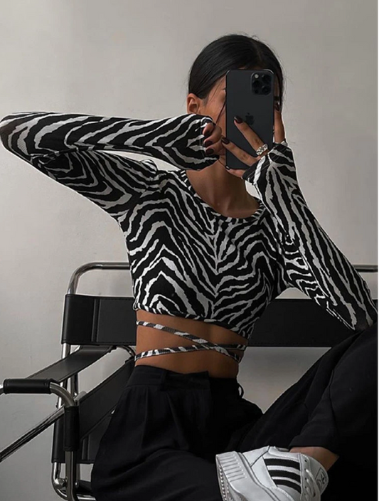 Women's Sexy Backless Lace Long Sleeve T-shirt for Women, Slim Black Autumn Outfit