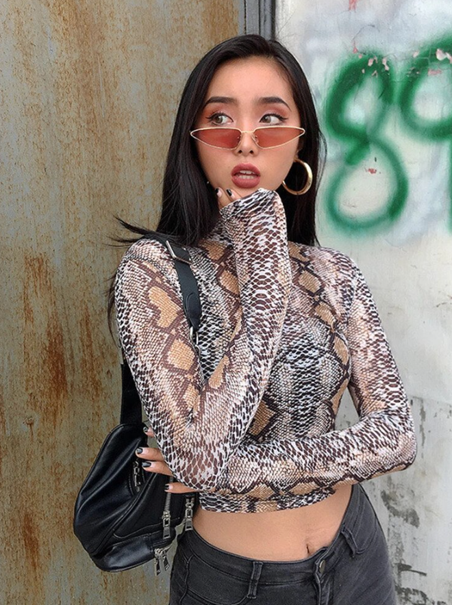 Women's Casual Green Snake Print T-shirt Women Mesh Top Long Sleeve Transparent Snakeskin Female T-shirt High Neck Crop Tops