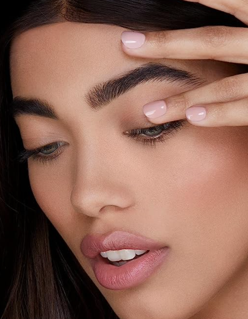 Hourglass Veil Eye Primer