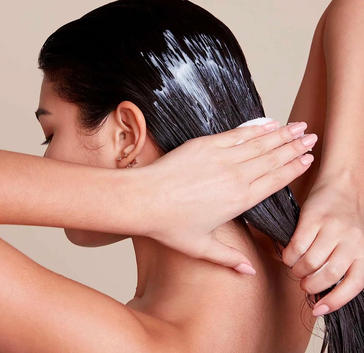 OUAI Thick Conditioner. Strengthening Keratin, Marshmallow Root, Shea Butter and Avocado Oil Nourish Dry, Thick Hair and Calm Frizz. Free from Parabens, Sulfates and Phthalates (10 oz)