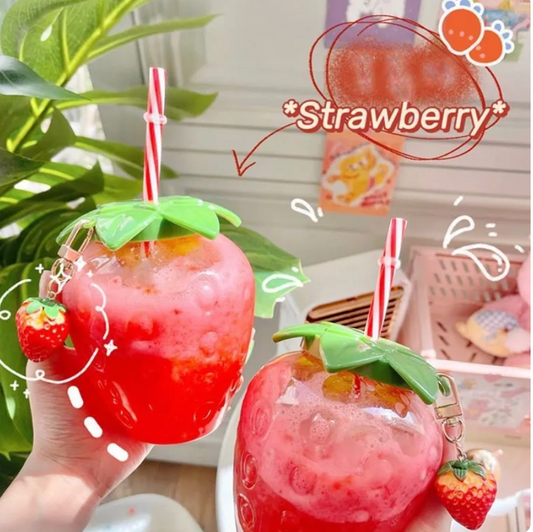 プラスチック製のポータブルウォーターボトル,イチゴの形,夏用,カップ,漫画,カワイイ,女の子,学生,子供用,ジュース用,500ml