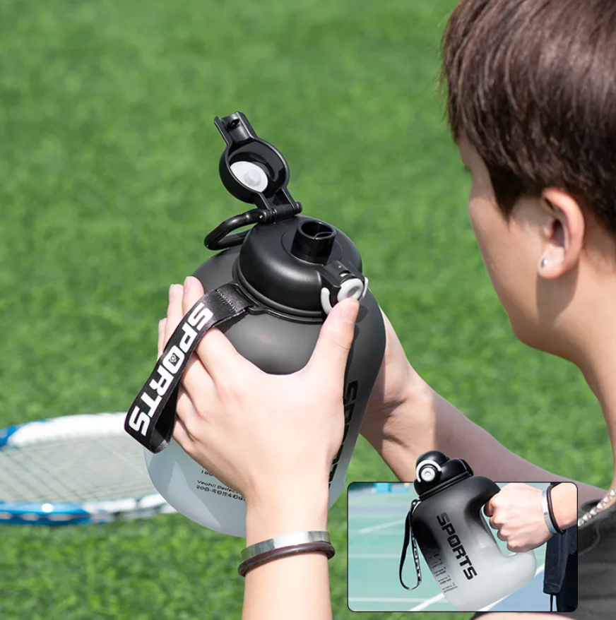 ストロー付きianxiウォーターボトル,プラスチック製フィットネスボトル,ポータブル,学生用,学校用,旅行用