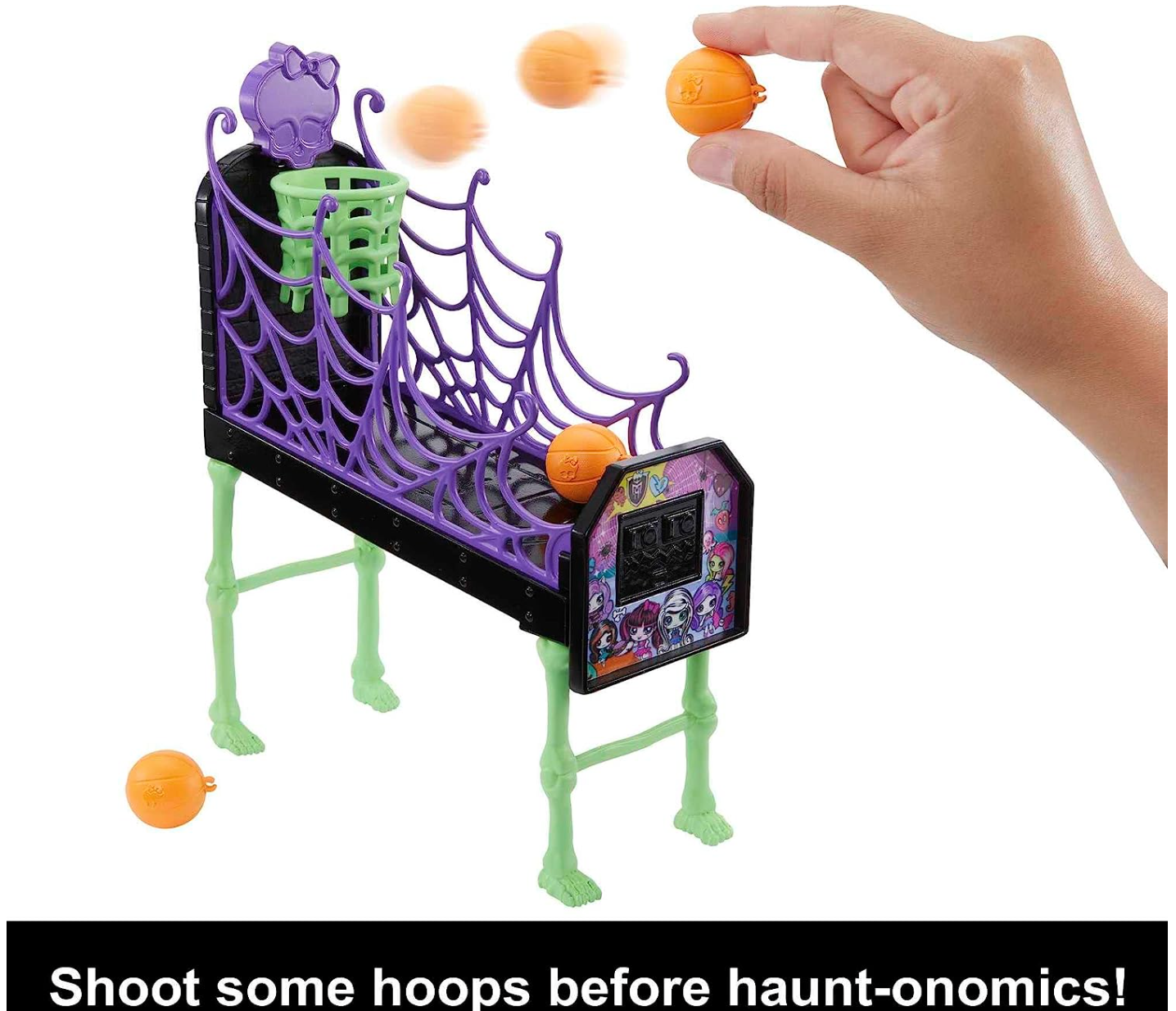 Monster High Student Lounge Playset, Doll House Furniture and Themed Accessories with Two Pets and Working Vending Machine