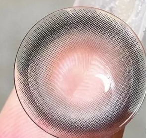 YOUPLUSの高発色カラコンは、日本でも人気の海外カラコンブランド。鮮やかな発色で瞳を大きく美しく見せ、コスパ良しで毎日のメイクに最適。ナチュラル系からハーフ系まで幅広く選べるYOUPLUSの高発色カラコンは、海外カラコンを探す日本ユーザーにおすすめです。