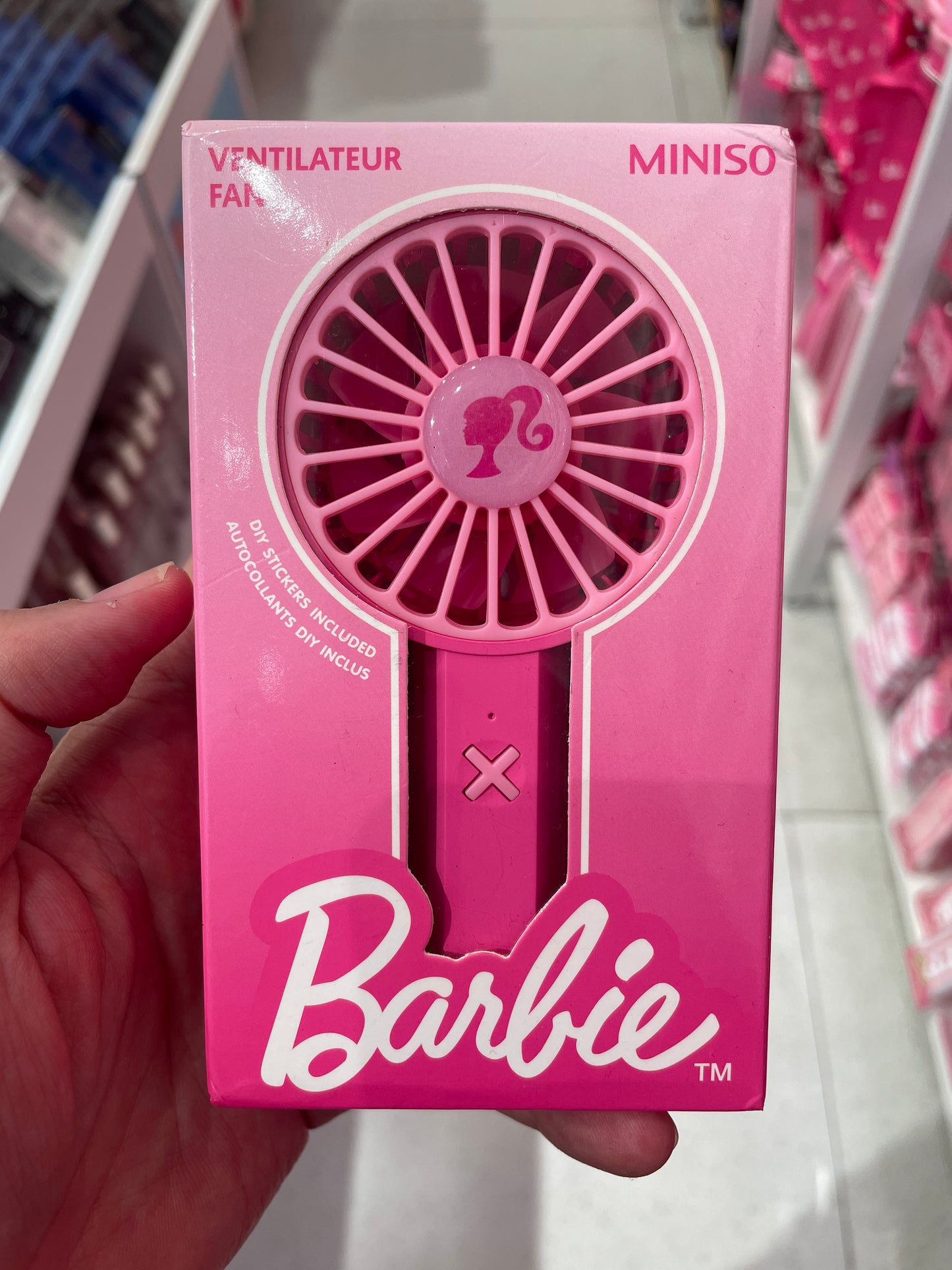 MINISO x Barbie MINI FAN ハンドファン 小型扇風機
