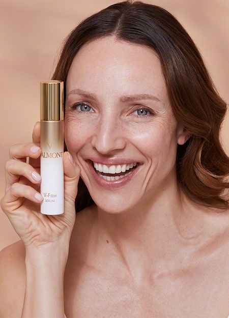 VALMONT フェイスラインを引き締める美容液 30 ml - Image 12