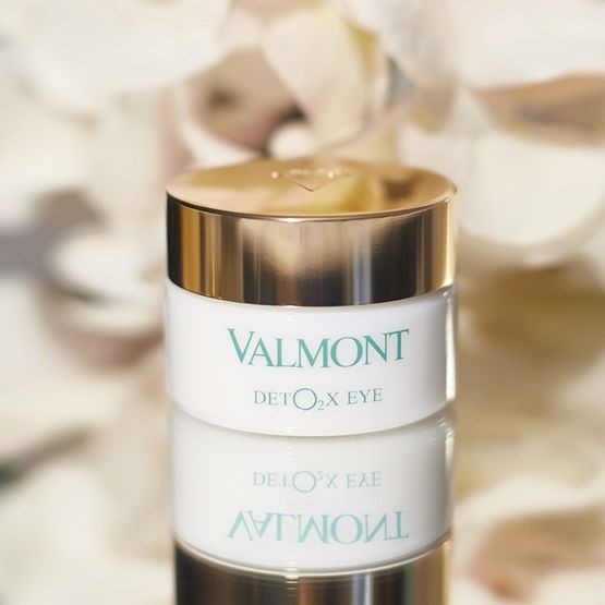 VALMONT 目元に活力をもたらすアイクリーム 12 ml - Image 14
