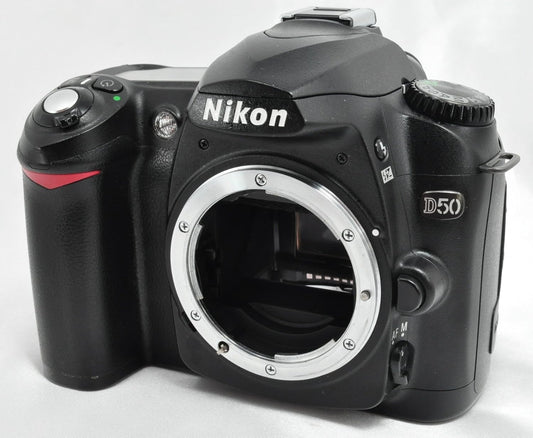 Nikon D50 Black DSLR Camera Single Body D50B