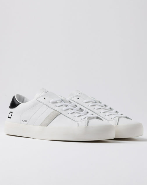 D.a.t.e. 日付。丘の低い子牛 - Image 1