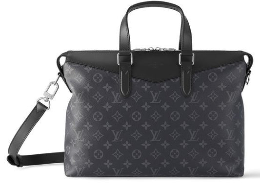 LOUIS VUITTON Briefcase Explorer - Image 1