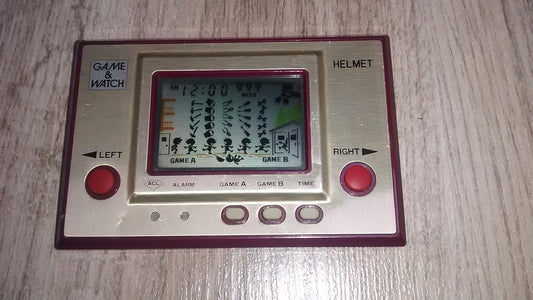 Nintendo CN-07 Helmet (HELMET) Game & Watch (Game Watch) Gold Series (with Alarm Function)