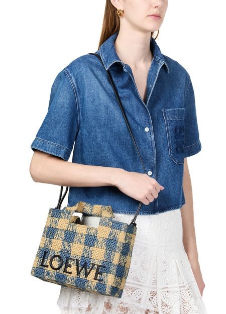 LOEWE Font Gingham small raffia tote bag - Image 2