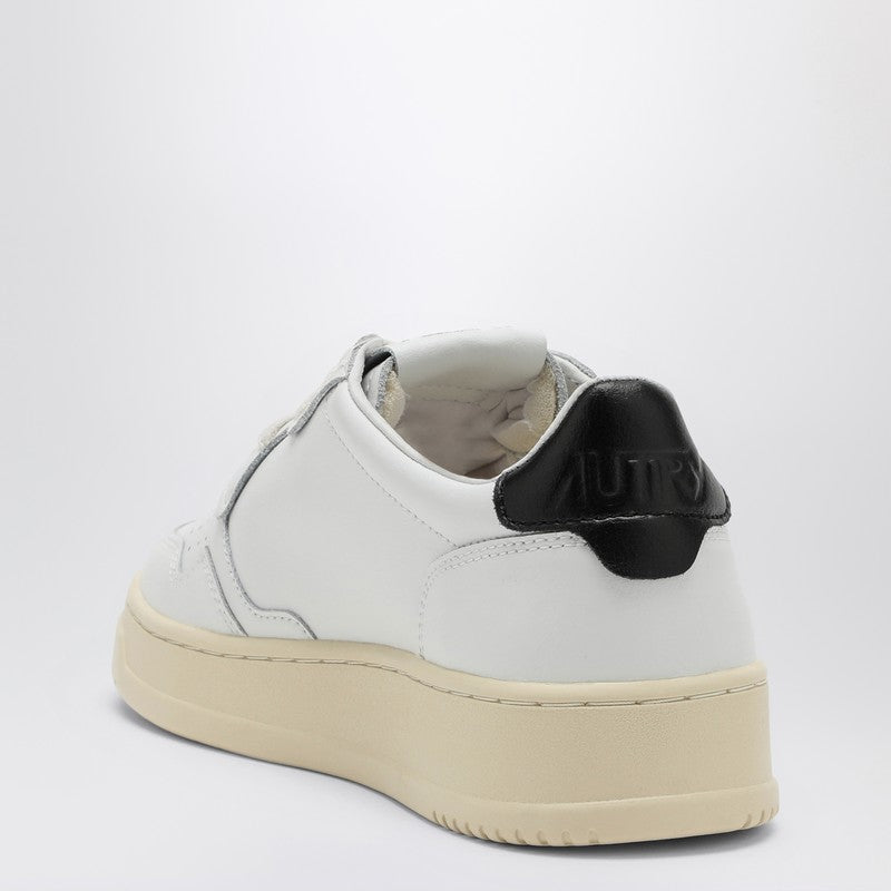 Autry Medalist White/Black Trainer - Image 2