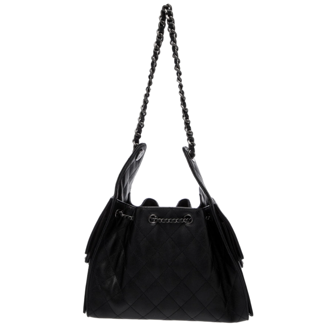 CHANEL 'BLACK' CAVIAR QUILTED LEATHER SMALL 25 HOBO BAG