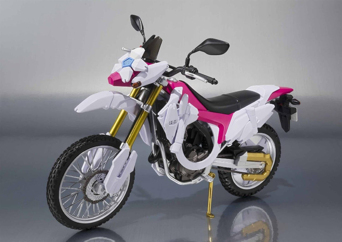 Bandai Tamashii Nations S.H. Figuarts Sakura Hurricane Action Figure