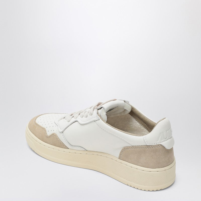 Autry Medalist Sneakers White/Beige Suede - Image 2