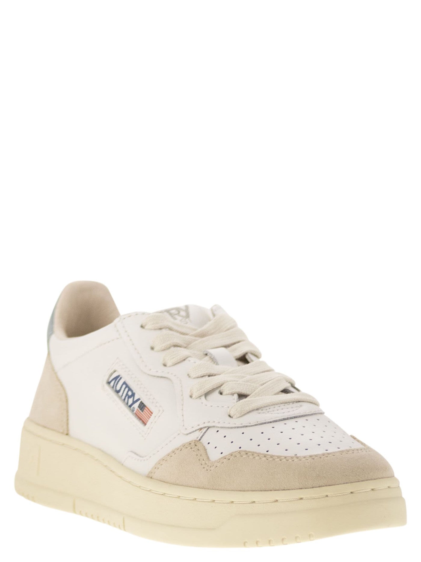 Autry Medalist Low LeatherとSuede Sneakers - Image 2