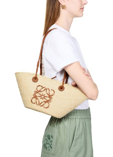 LOEWE スモール アナグラム バスケットバッグ - Image 2
