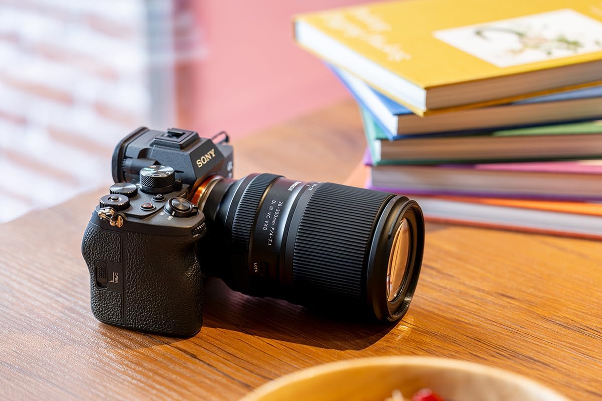Tamron 28-300mm F/4-7.1 Di III VC VXD for Sony E-Mount (Model:A074S) 10.7x High Magnification Zoom Lens