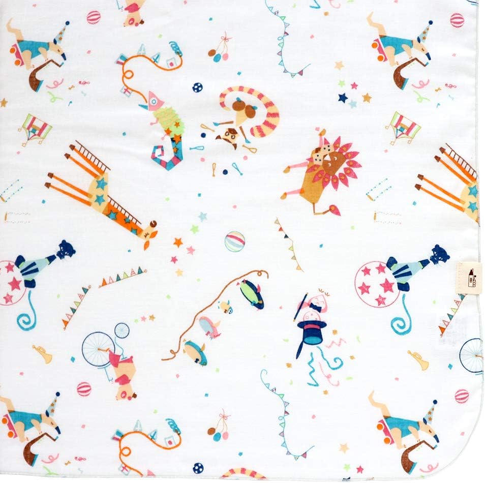 HashkuDe Double Gauze Swaddle Blanket, 39.4 x 43.3 inches (100 x 110 cm), Made in Japan (Circus: Animal Pattern)