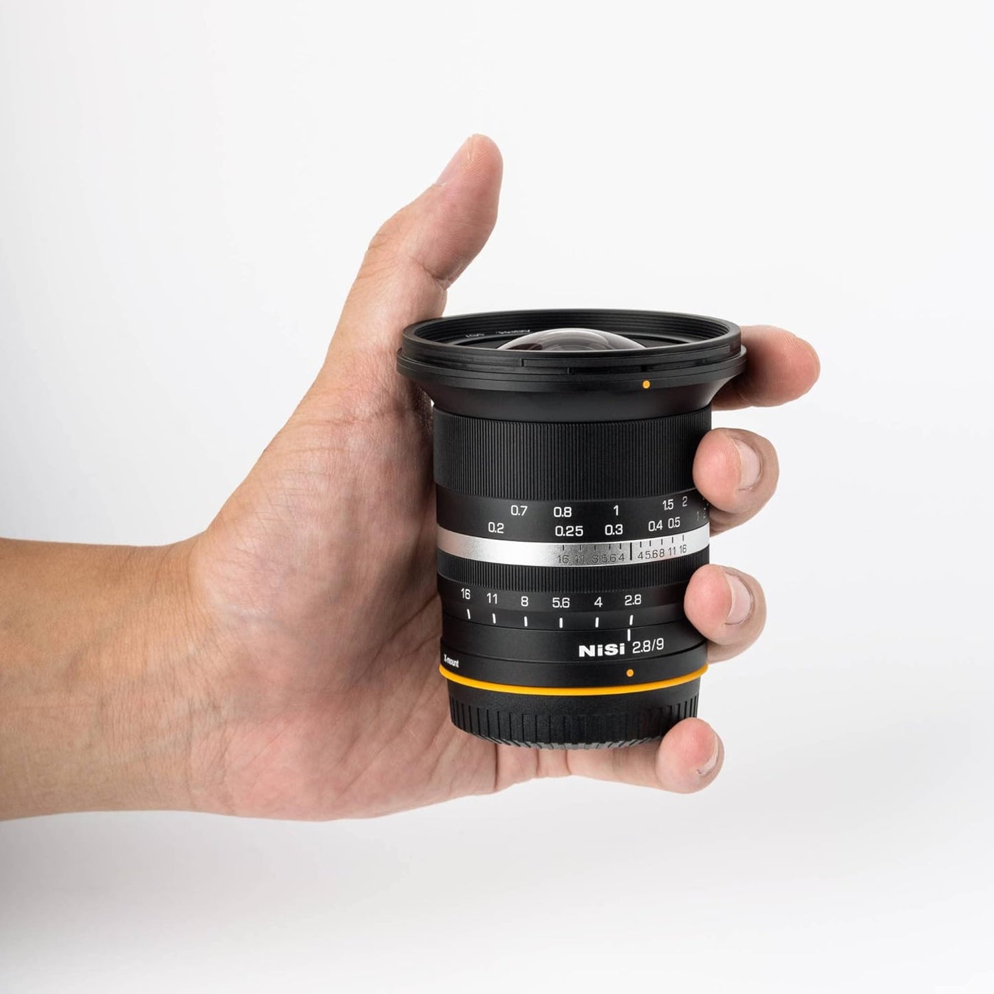 NiSi 9mm F2.8 ASPH APS-C Monofocal Wide Angle Lens for Canon RF Mount