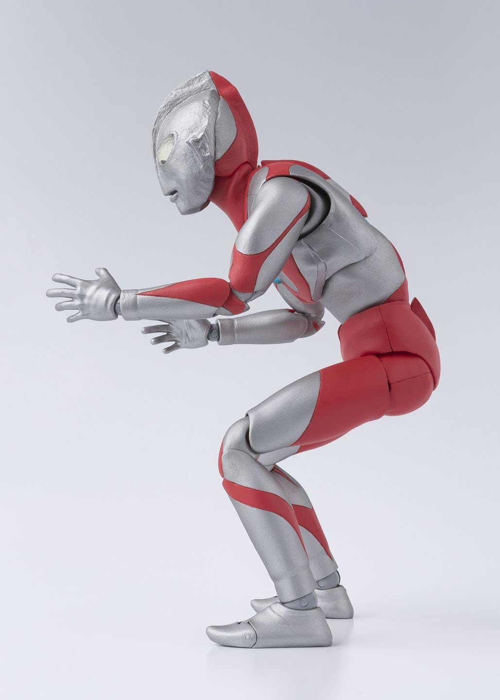 TAMASHII NATIONS Bandai Spirits S.H. Figuarts Ultraman (A Type) (Resale Version), Approx. 5.9 inches (150 mm), PVC & ABS, Pre-painted Action Figure
