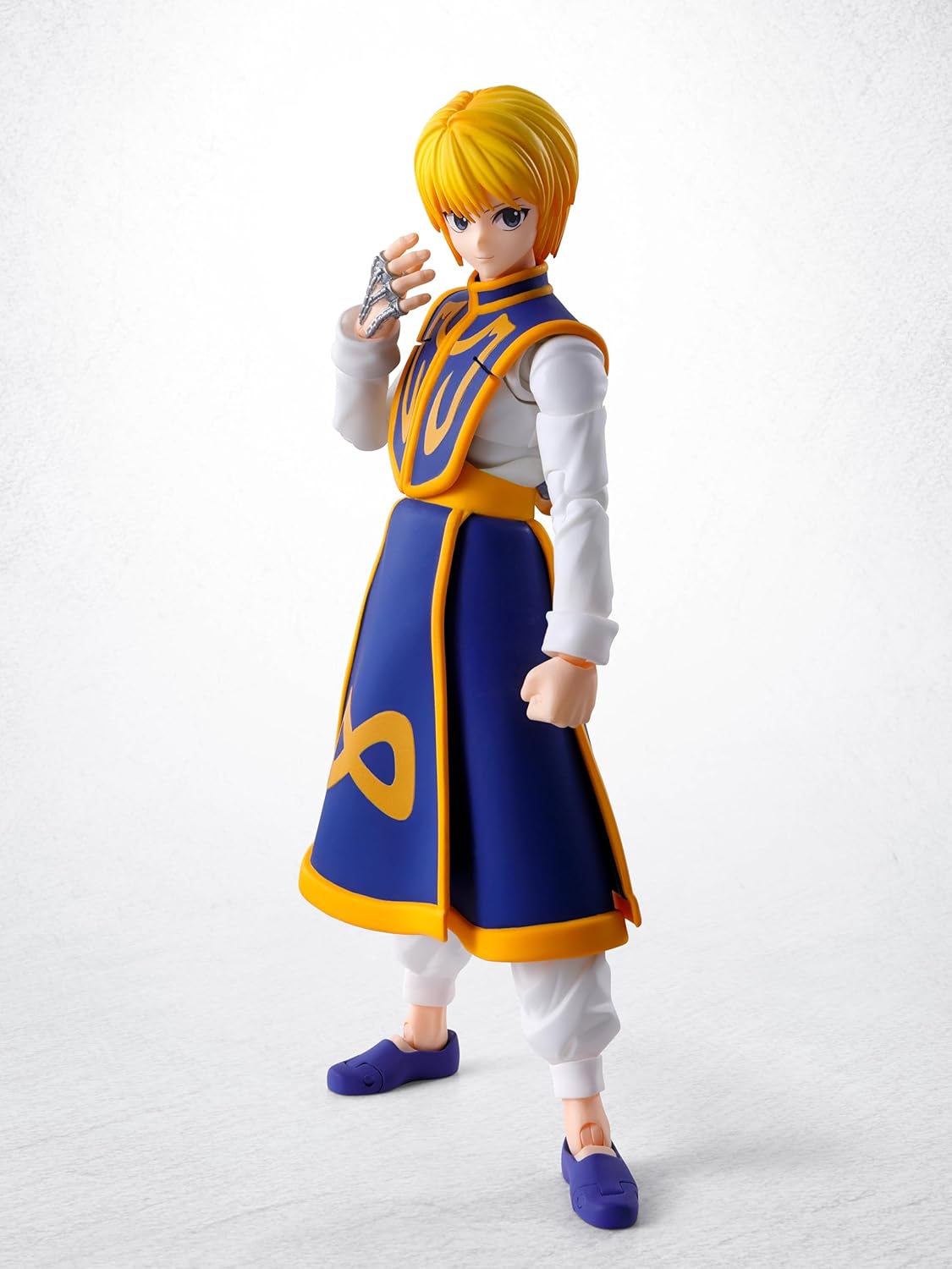 Tamashi Nations S.H. Figuarts Hunter x Hunter Kurapika, Approx. 5.9 inches (150 mm), PVC & ABS Pre-painted Action Figure