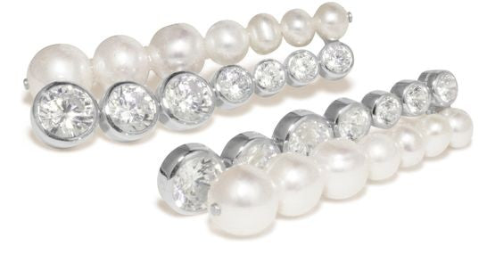 COMPLETEDWORKS パール付き イヤリング - Image 3