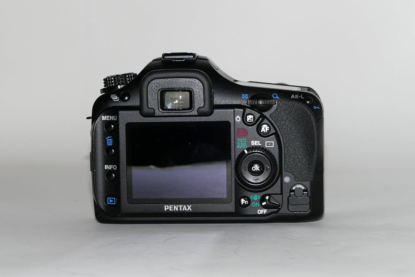 PENTAX デジタル一眼レフカメラ K20D ボディ