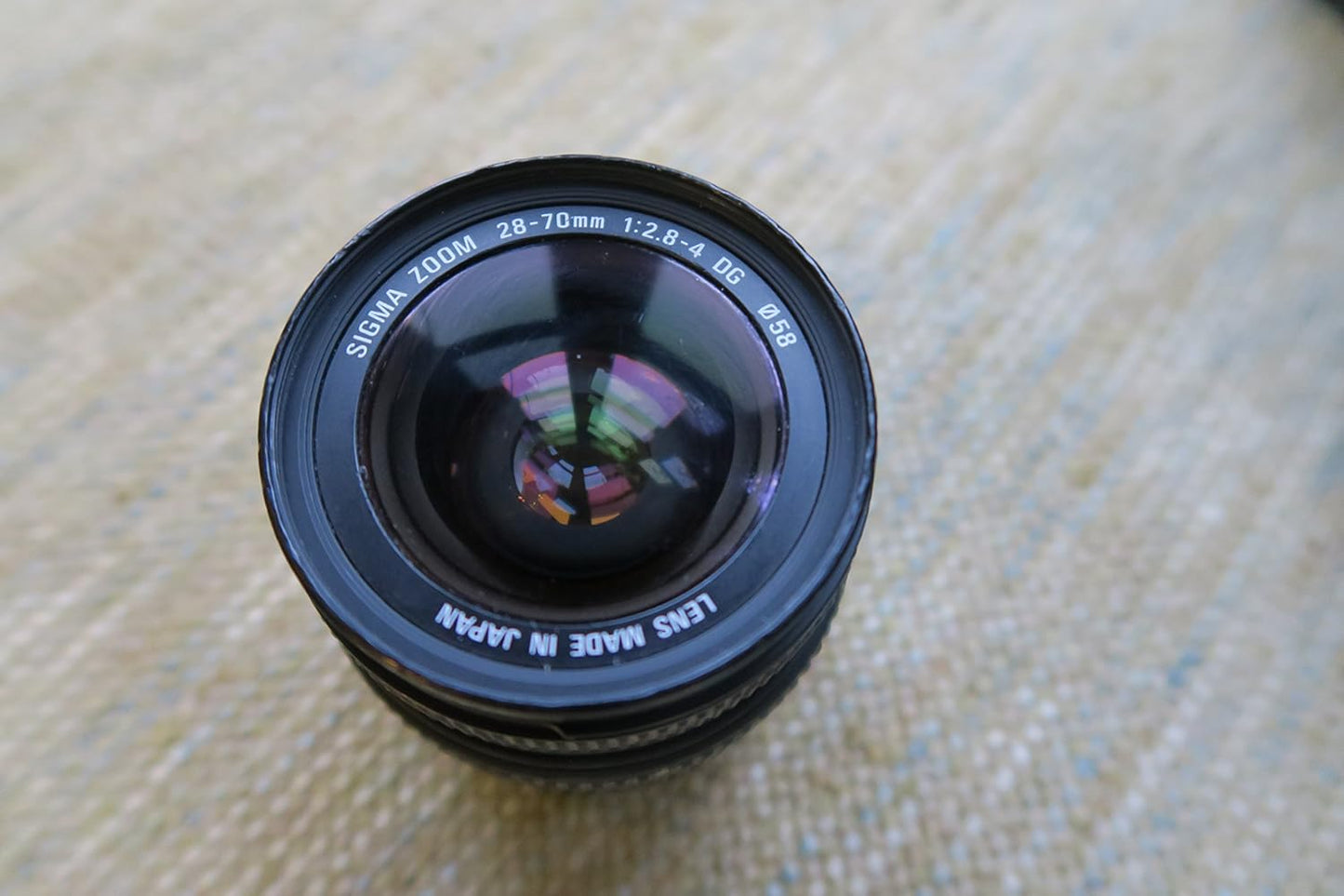 Sigma Standard Zoom Lenses 28-70mm F2.8 EX DG CANON