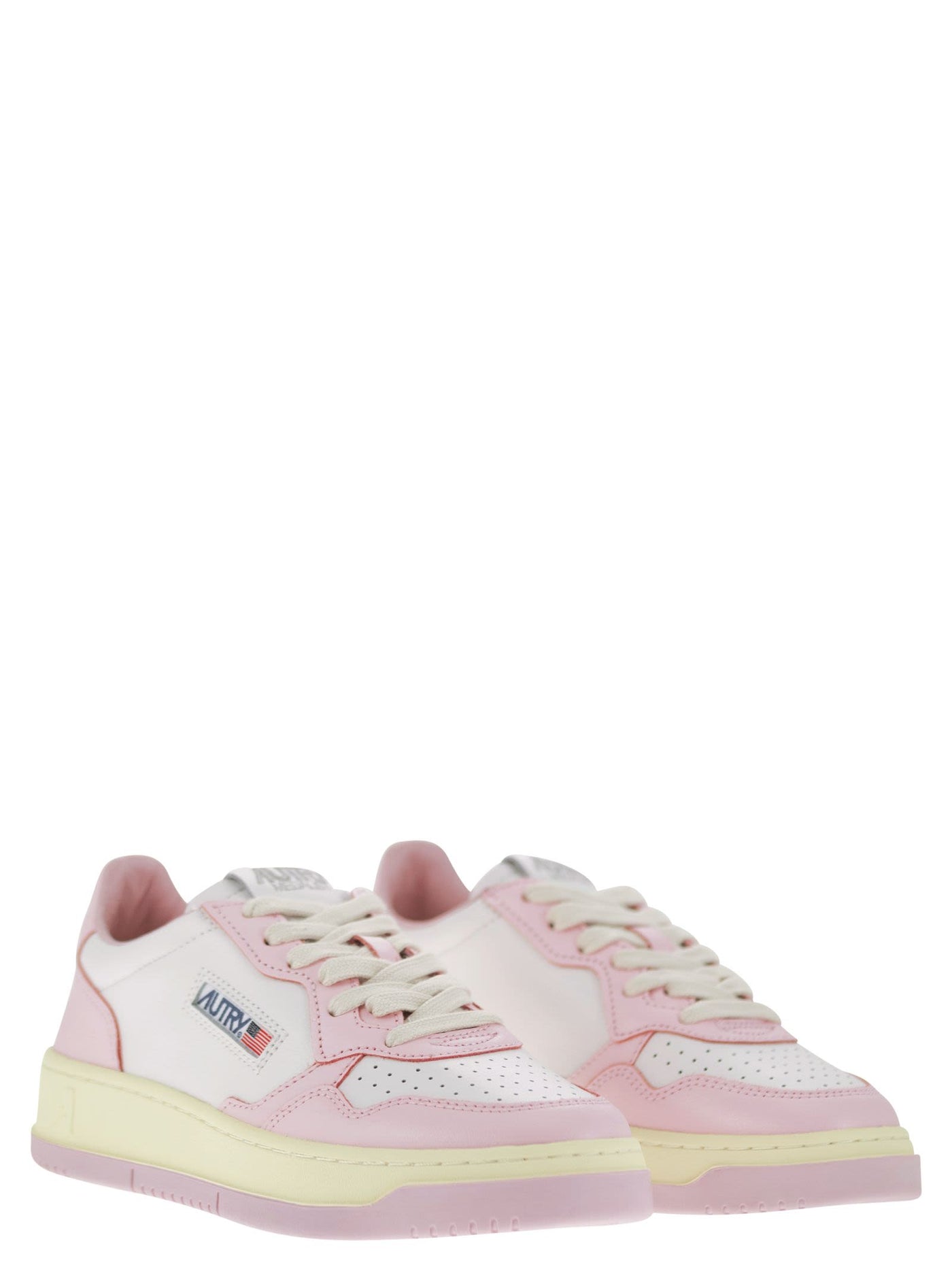 Autry Medalist Low Two Tone Leather Sneakers - Image 4