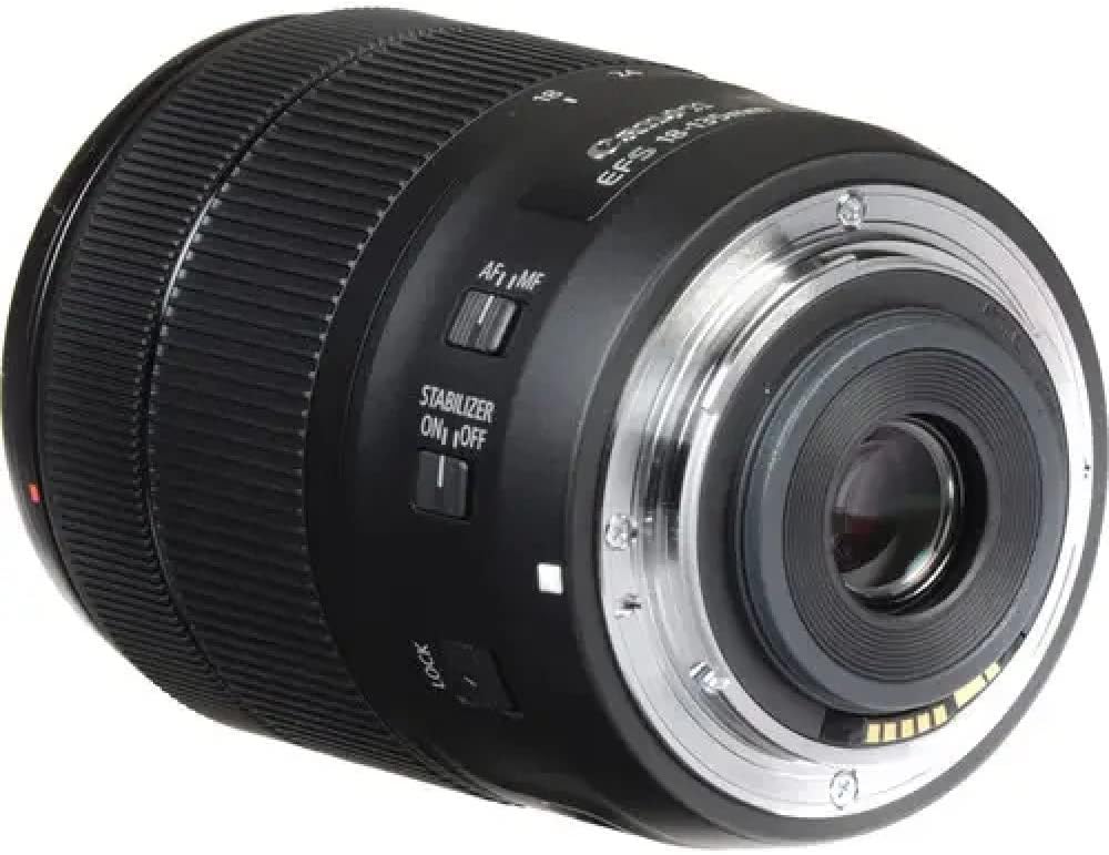 Canon EF-S 18-135mm f/3.5-5.6 IS USM