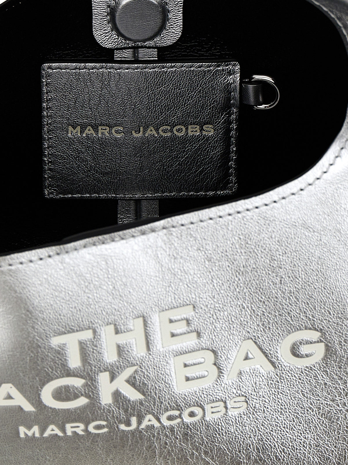 Marc マークジェイコブスの「メタリックレザーミニサックバッグ」ハンドバッグ - Image 5