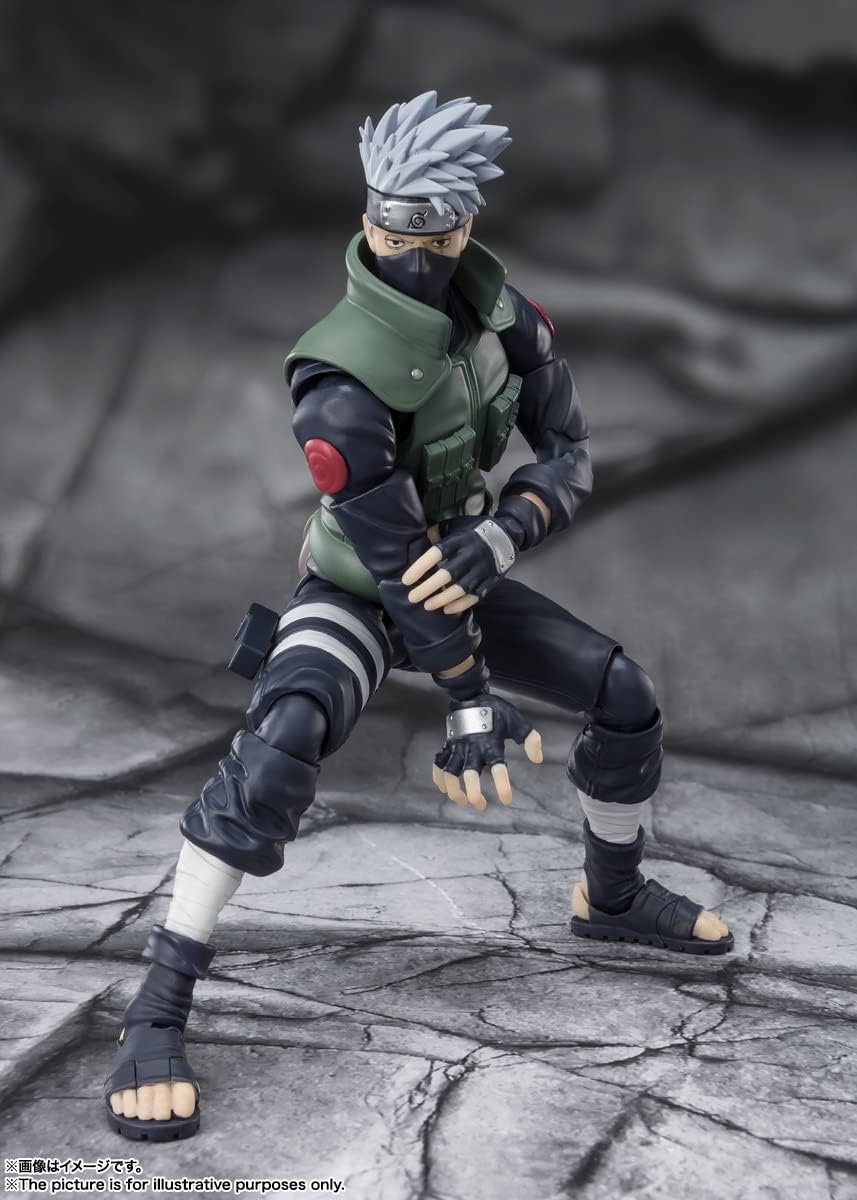S.H. Figuarts Naruto Shippuden Kakashi Hatake -Heroes of the Famous Sharine-Eye - Approx. 6.3 inches (160 mm), ABS & PVC Pre-painted Action Figure