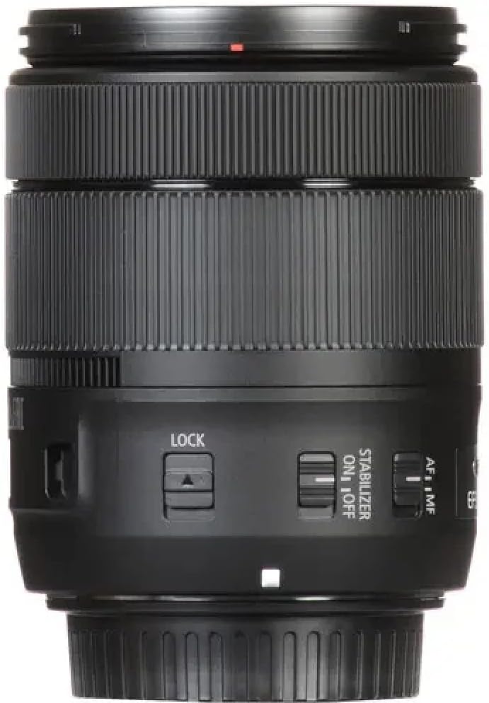 Canon EF-S 18-135mm f/3.5-5.6 IS USM