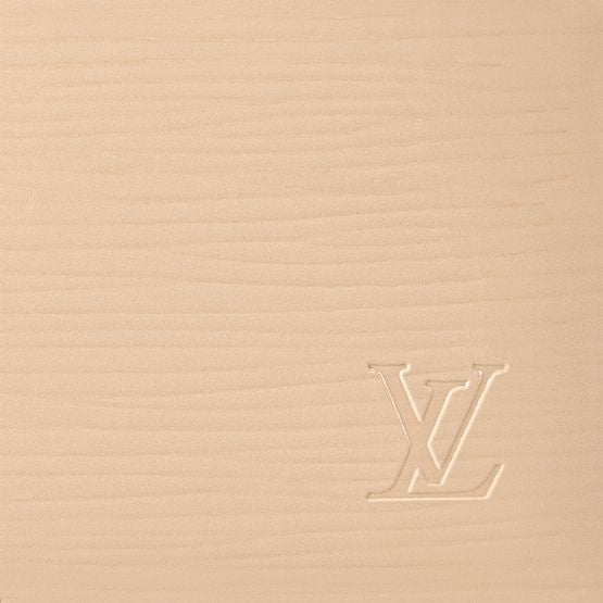 LOUIS VUITTON Card Holder - Image 5