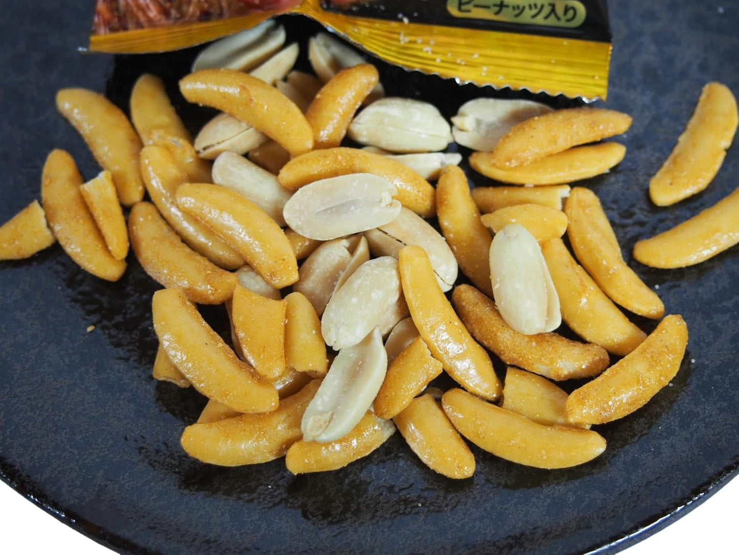 Kameda's Persimmon Seeds, Kobe Beef Steak Flavor, 6 Bags, 3.8 oz (108 g), Local Souvenir, Souvenir, Hyogo