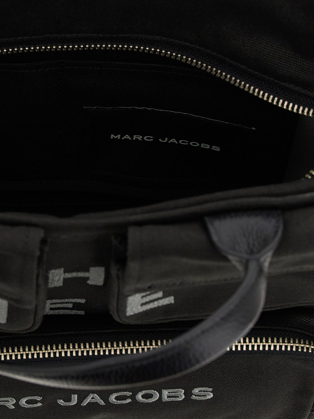 Marc マークジェイコブスの貨物キャンバスミディアムトート 'ハンドバッグ - Image 5