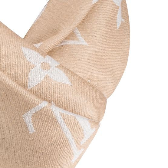 LOUIS VUITTON Amazingram stole - Image 6