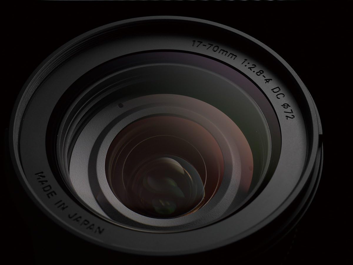 SIGMA 17-70mm F2.8-4 DC MACRO OS HSM | Contemporary C013 | Canon EF-Sマウント | APS-C/Super35