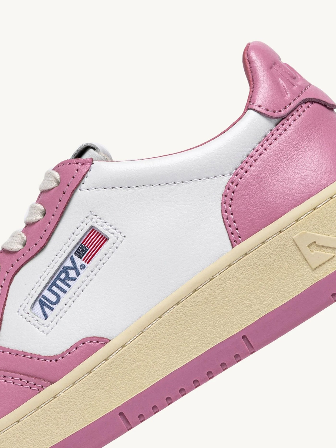 Autry Medalist Low - Image 6