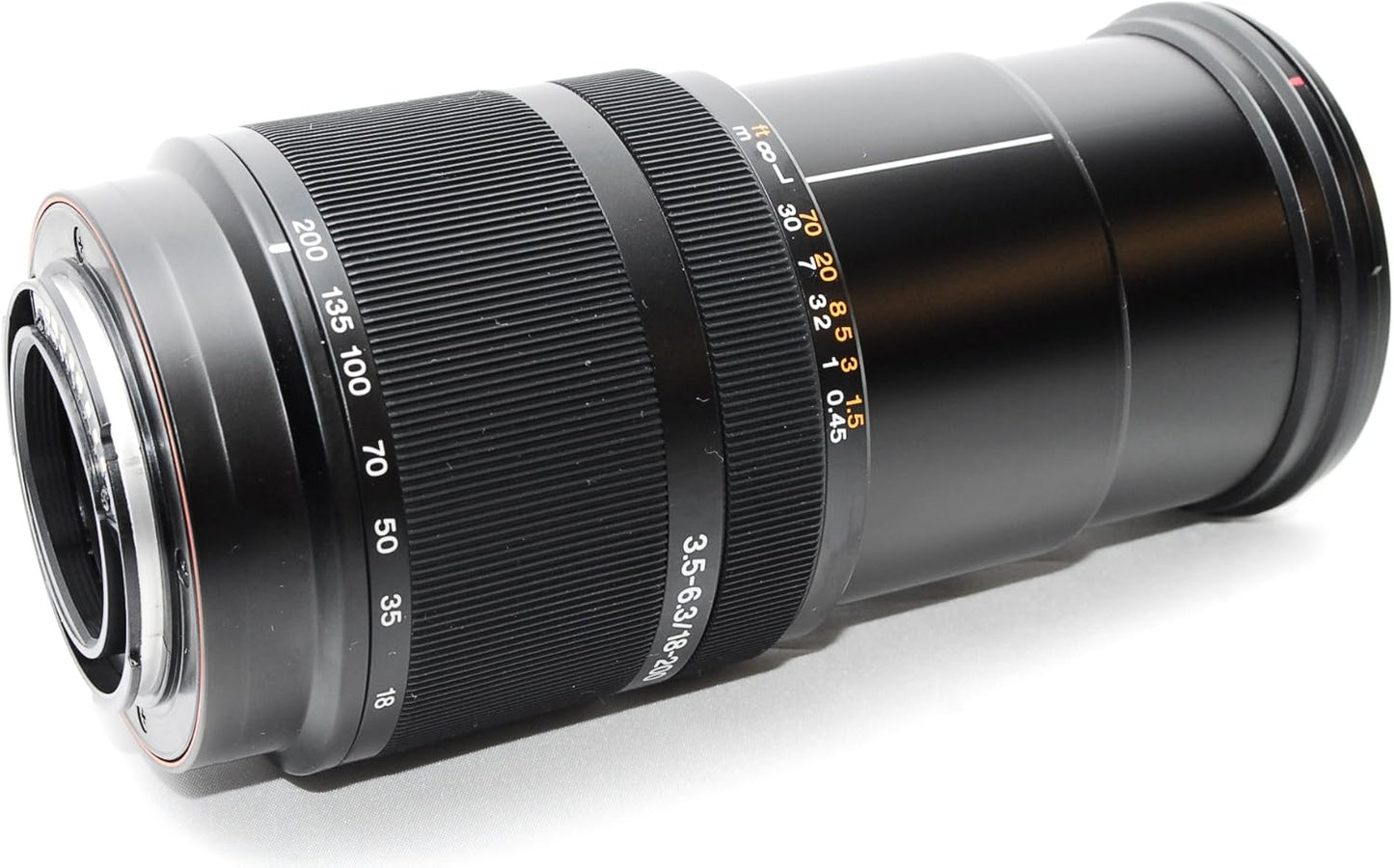 SONY DT 18-200mm F3.5-6.3 SAL18200