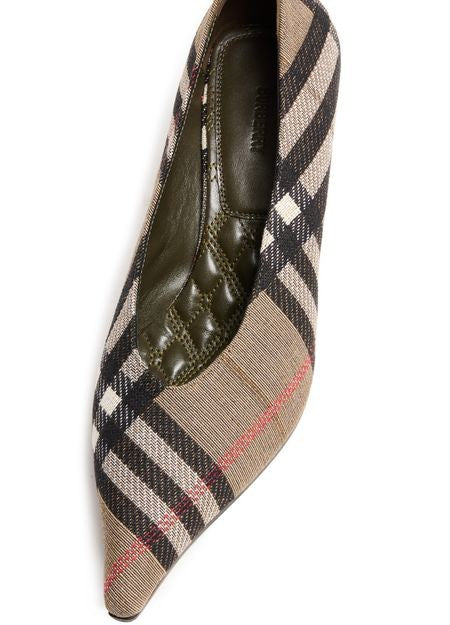 BURBERRY Check Cameo Pumps - Image 6