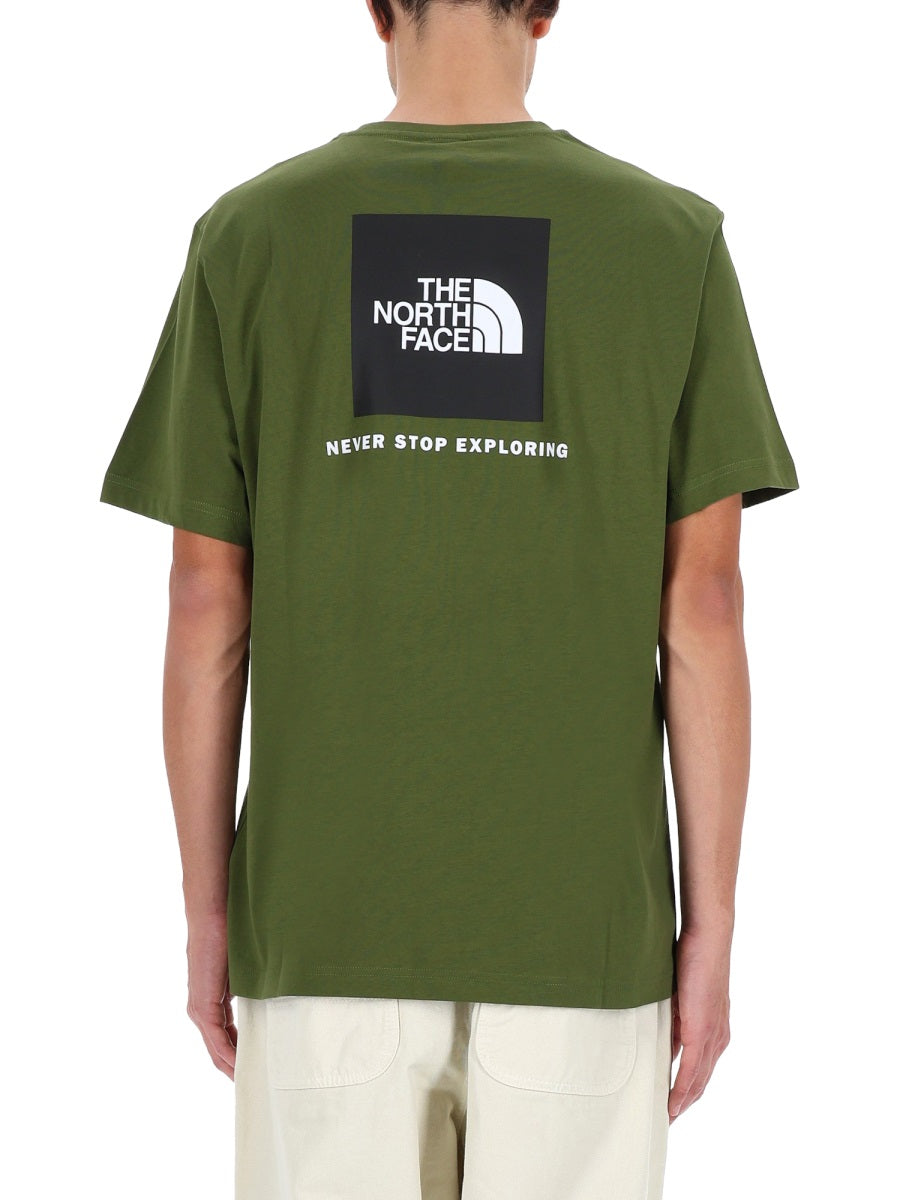 The ノースフェイスのロゴ入りTシャツ - Image 7