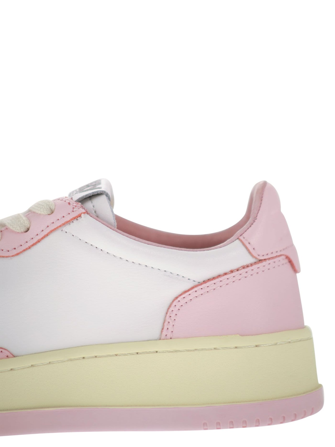 Autry Medalist Low Two Tone Leather Sneakers - Image 7