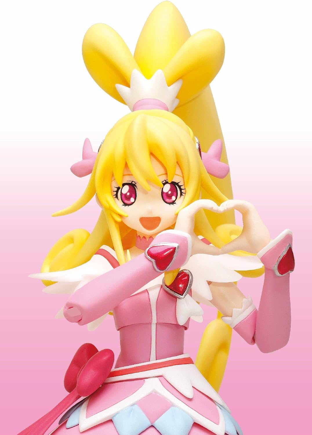 S.H. Figuarts Cure Heart