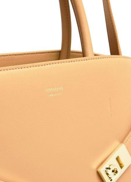 FERRAGAMO Hug handbag - Image 7