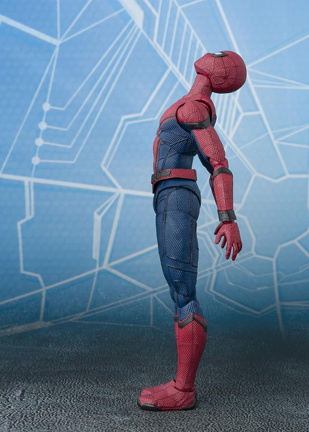 S.H. Figuarts Spider-Man (Spider-Man: Far From Home), ABS & PVC Pre-Painted Action Figure, Approx. 5.9 inches (150 mm)