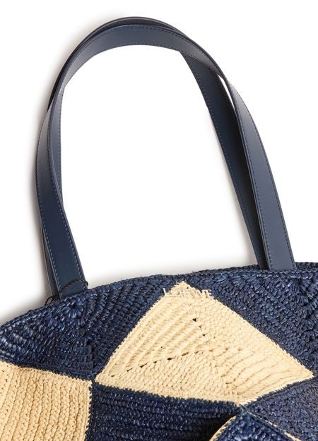 LOEWE Puzzle Fold Diamond XXL Tote in raffia - Image 7